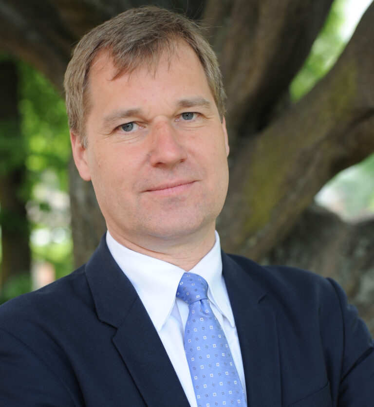 Is Pessimism Good for You? – Online magazine deals with research of