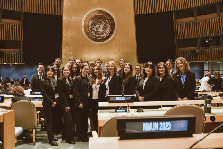 Take part in FAUMUN – application is possible until August 1st