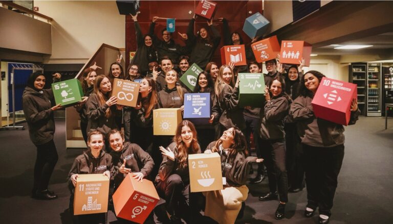 Take part in FAUMUN – application is possible from July 1st